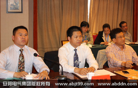 天長市政府領(lǐng)導、安邦電氣集團董事長李貽連、副總經(jīng)理陳磊