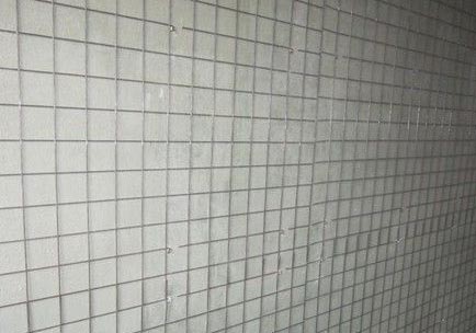 墻面電地暖鋼絲網(wǎng)安裝完畢